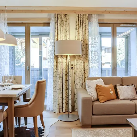 Moderne 3 Pieces A Avec Parking Et Wifi - Fr-1-562-28